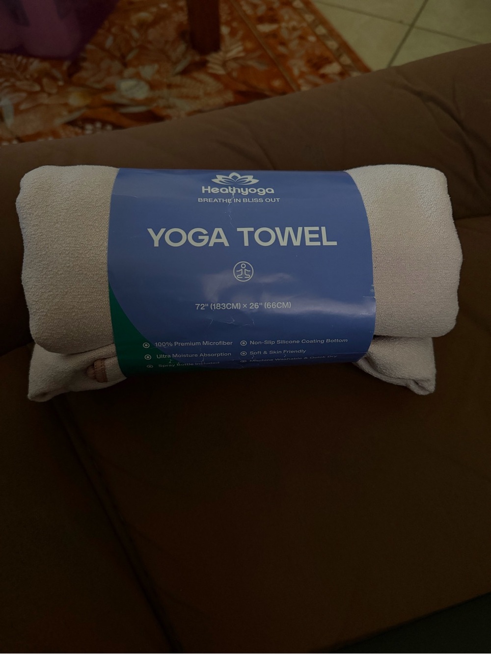 Light Gray Yoga Towel - Non-Slip Microfiber